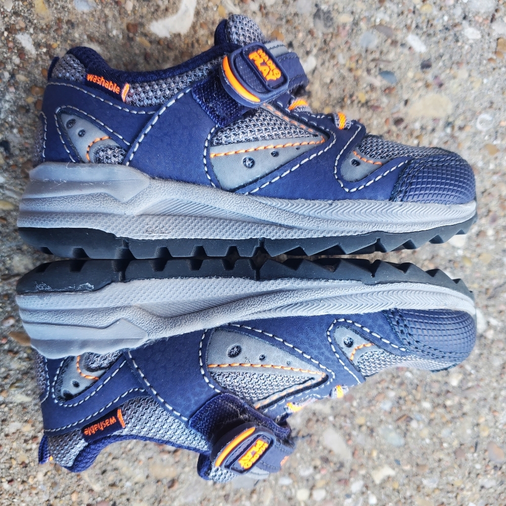 Stride Rite Made 2 Play Memory Foam Xander Baby Sneakers 5 Grey Blue Orange - Picture 4 of 8